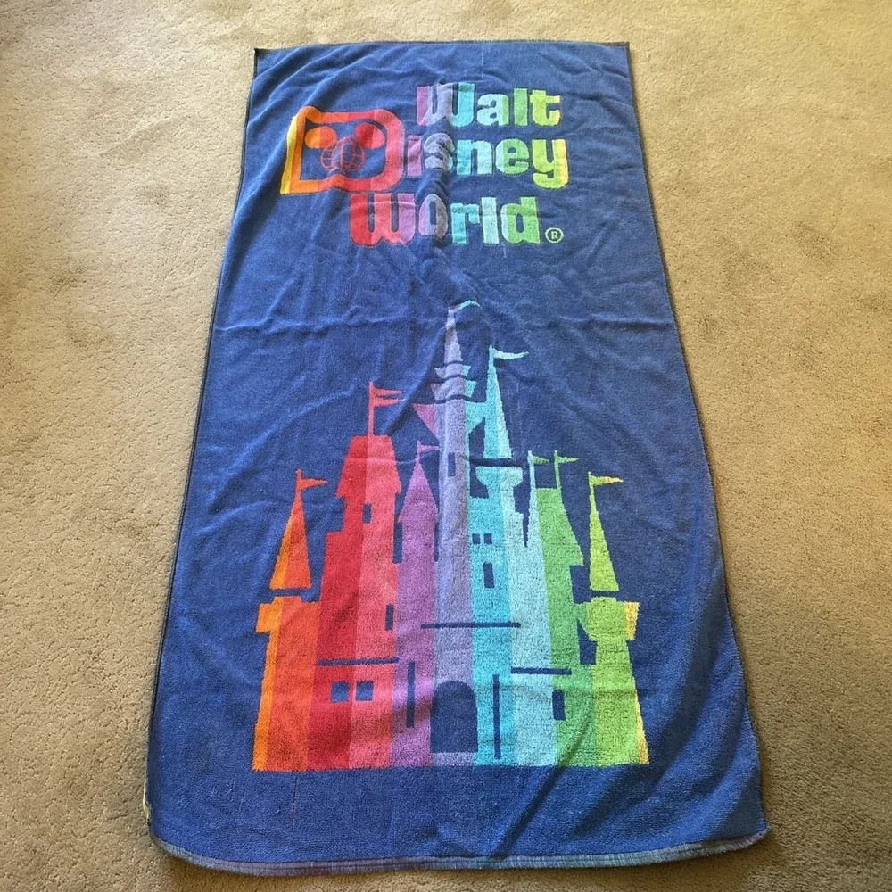 Vintage 80's Walt Disney Beach Towel Rainbow Castle Cotton 50